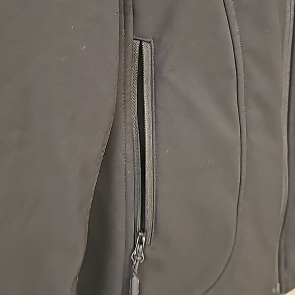 ORORO WOMEN'S CLASSIC HEATED JACKET - BLACK (BATTERY NOT INCLUDED) Medium - Picture 4 of 15